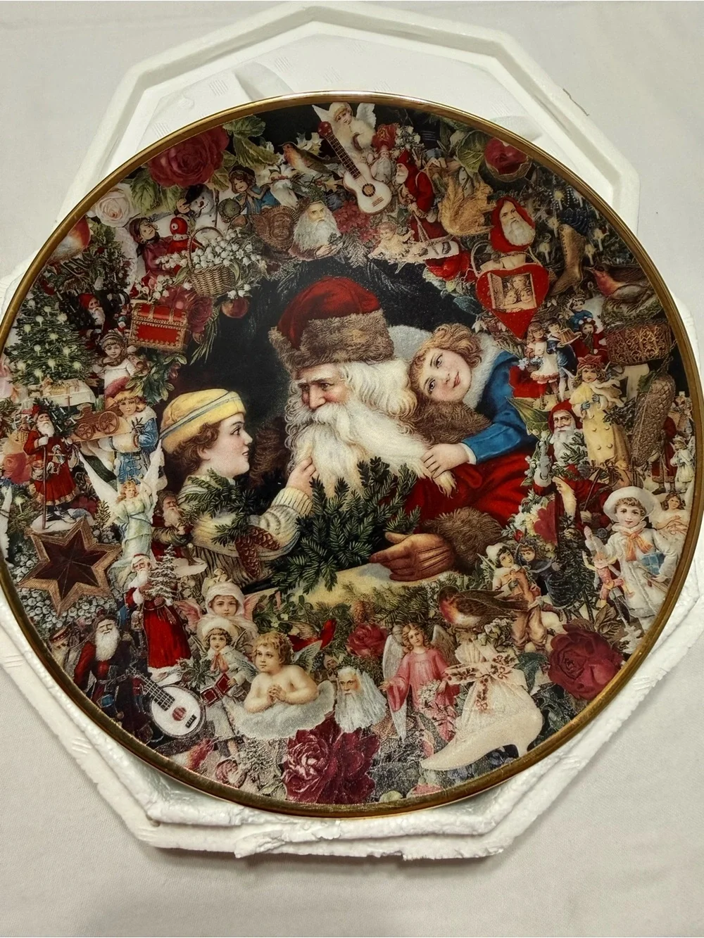 Hamilton Collection festive decorative